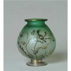 DAUM CAMEO VASE