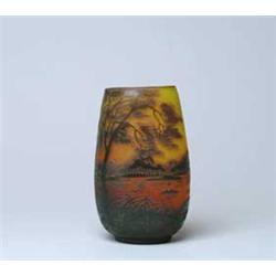 ARSALL CAMEO VASE