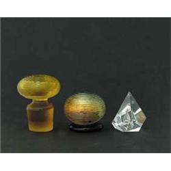 THREE ART GLASS ITEMS