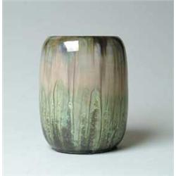 BEAUTIFUL & RARE PRIZED BARREL SHAPED FULPER ELEPHANT'S BREATH VASE