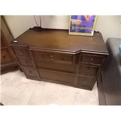 VINTAGE WOOD DRESSER