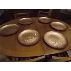 CHRISTMAS PLATE SET - 6PC