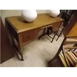 VINTAGE DESK / VANITY