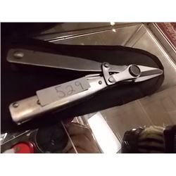 MULTI TOOL WITH SHEATH