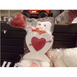 NEW TEDDY BEAR IN HEART BOX 7 X 7  ) - I LOVE YOU - SMALL. WITH 1 TEDDY