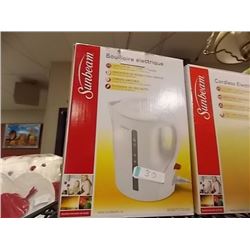 CORDLESS ELECTRIC KETTLE