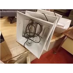 GROW LIGHT HOUSEING WITH HOOD REFLECTOR - 2' X 2'