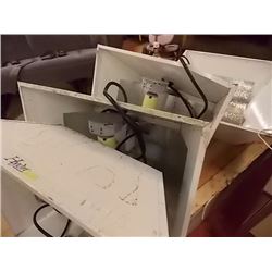 GROW LIGHT HOUSEING WITH HOOD REFLECTOR - 2' X 2'