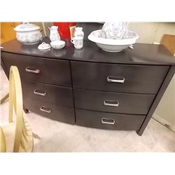 NEW DRESSER - 6 DRAWER - NEW STORE DISPLAY UNIT