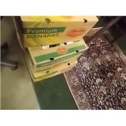 LARGE BANANA BOX OF ASSORTED FOOD ITEMS