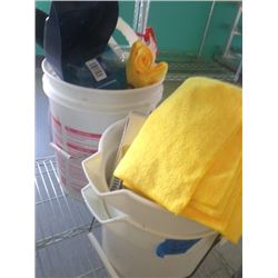 UTILITY BUCKETS WITH SUPPLIES - ROW