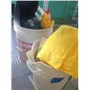Image 1 : UTILITY BUCKETS WITH SUPPLIES - ROW