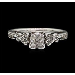 14KT White Gold 0.20ctw Vintage Style Diamond Ring