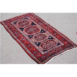 SIMPLY BEAUTIFUL HAND WOVEN PERSIAN BIDJAR RUG
