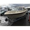 Image 2 : 1986 SEA LASER 17'-8" POWERBOAT WITH 110HP MERCRUISER