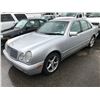 Image 1 : 1996 MERCEDES E320 VIN#WDBJF55F2TJ023287