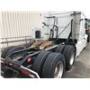Image 2 : 2014 VOLVO HWY TRACTOR VIN 4V4NC9EH0EN171796