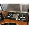 Image 1 : NUMARK MIXING STATION