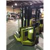 Image 2 : YALE MSW030SCN12TV083 2800LBS 2 STAGE ELECTRIC PALLET MOVER/LIFT