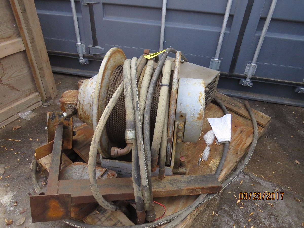 Hydraulic Winch (PullMaster H12B39711)