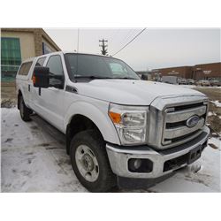 2015 Ford F250 CrewCab 4x4 Truck