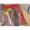 Image 1 : Box - misc wrenches
