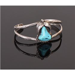 Native American Turquoise Center Stone 925 St