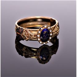 Vintage Gold Tone/Plated Bracelet With Enamel