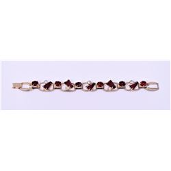 Vintage Gold Tone/Plated Bracelet With Garnet