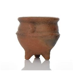 Pre-Columbian Pot From Quimbaya Region.  Mois