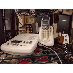 V-TECH CORDLESS PHONE WITH BASE