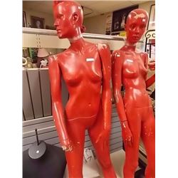 MANNEQUIN - FEMALE - RED - as-is