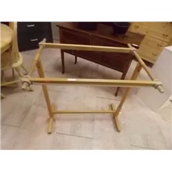 KNITTING LOOM