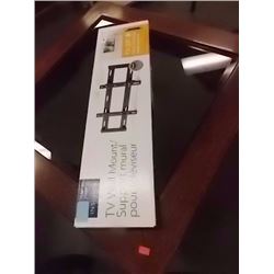INSIGNIA TV WALL MOUNT - 13-32"  - AS NEW