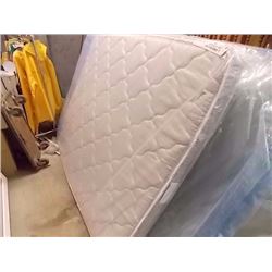 NEW QUEEN FOAM MATTRESS