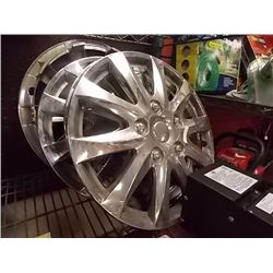 HUB CAPS - 4 TTL