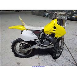 2000 - SUZUKI RM125