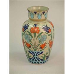A Birks Rawlins & Co. Persindo pattern vase 5ins...