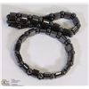 Image 1 : LOT OF 2 BLACK MAGNETIC BRACELETS