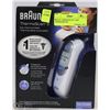 Image 1 : BRAUN THERMOSCAN 5 EAR THERMOMETER