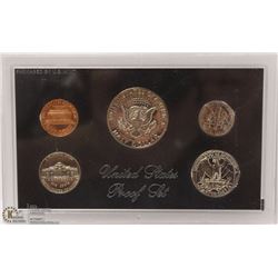 136) US MINT PROOF SET 1972