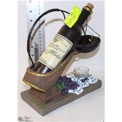 DECORATIVE WINE BOTTLE & GRAPES T-LIGHT