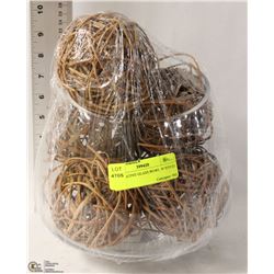 DECORATIVE GLASS BOWL W/WOOD BALL