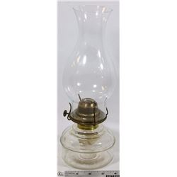 VINTAGE OIL LAMP WITH SHADE
