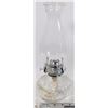 Image 1 : VINTAGE OIL LAMP WITH SHADE