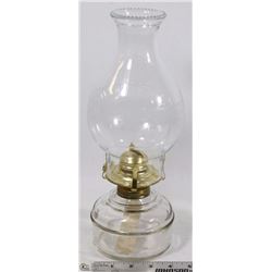 VINTAGE OIL LAMP WITH SHADE