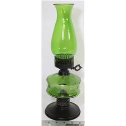 VINTAGE OIL LAMP WITH SHADE