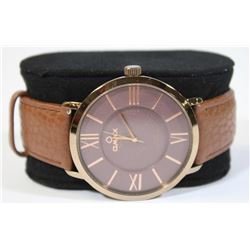 QMAX MENS QUARTZ WATCH