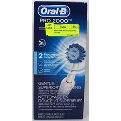 ORAL B PRO 2000 RECHARGEABLE TOOTHBRUSH