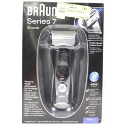 NEW BRAUN SERIES 7 SHAVER
